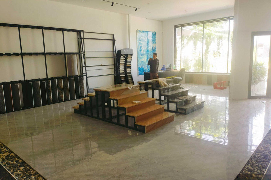 Vị trí nằm tại Diên Hồng, Hòa Xuân cho thuê kho bãi 200m2 thuê ngay với giá cực mềm chỉ 11 triệu/tháng pháp lý rõ ràng-01