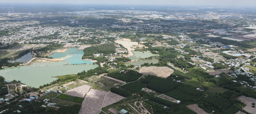 Cần bán gấp đất có thổ tại thị xã Phú Mỹ, 300m2, giá 4,5 tỷ