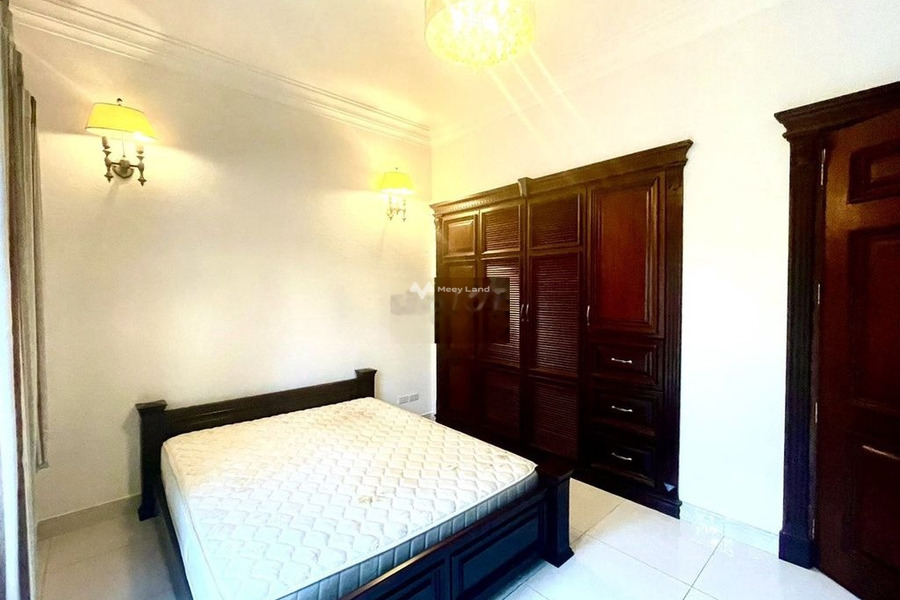 Vị trí đẹp ngay tại Thủ Đức, Hồ Chí Minh cho thuê nhà giá bàn giao 150 triệu/tháng, trong nhà nhìn chung gồm 6 phòng ngủ-01