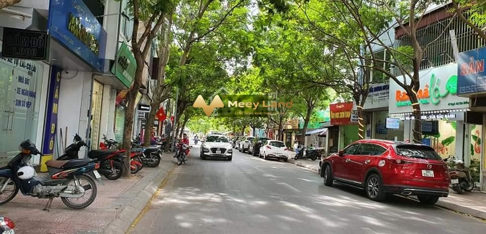 Vị trí thuận lợi tọa lạc ngay Long Biên, Hà Nội bán nhà giá cực kì tốt 14.5 tỷ