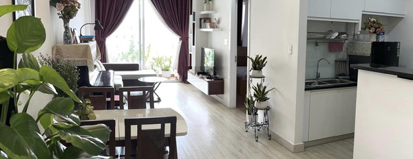 Đầy đủ, cho thuê căn hộ diện tích chuẩn là 70m2 vị trí nằm ở Âu Cơ, Tân Phú giá thuê chốt nhanh 10 triệu/tháng-02