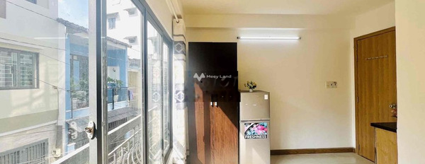 Tọa lạc gần Phường 4, Phú Nhuận, cho thuê chung cư giá thuê khoảng từ 4.8 triệu/tháng, trong căn hộ này bao gồm 1 PN, 1 WC khu vực tiềm năng-02