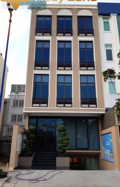 Cho thuê toà văn phòng gần 700m2 giá 115 triệu/tháng, mặt đường Lương Định Của-01