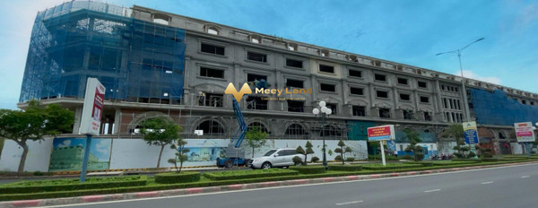 Bán nhà ở diện tích chuẩn 154 m2 giá bất ngờ từ 10 tỷ vị trí mặt tiền tọa lạc ngay Bình Kiến, Phú Yên-03