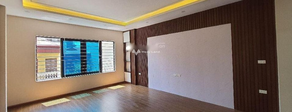 Giá thuê êm 18 triệu/tháng, cho thuê nhà có diện tích chính 50m2 tại Khương Trung, Hà Nội ban công view đẹp-03