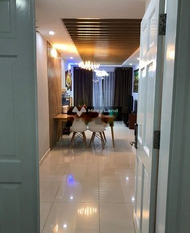 Bán chung cư gần Âu Cơ, Tân Sơn Nhì, căn này gồm có 2 phòng ngủ, 2 WC lh xem trực tiếp