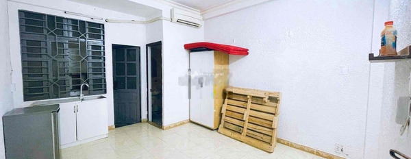 Nội thất đầy đủ cho thuê phòng trọ nằm ngay bên trong Phan Xích Long, Hồ Chí Minh phù hợp mở shop-02