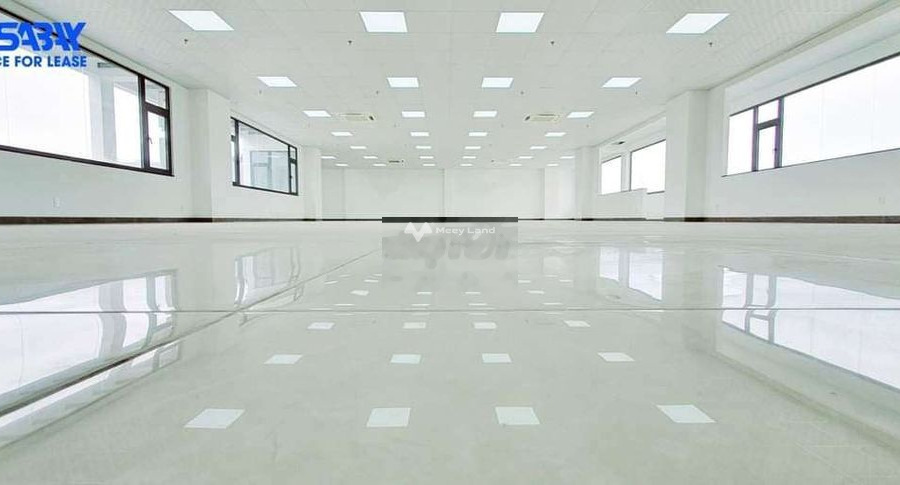 Diện tích sàn là 250m2, cho thuê nhà ở vị trí hấp dẫn nằm ở Phổ Quang, Phường 2, ngôi nhà gồm có 8 phòng ngủ, 6 WC phong thủy tốt-01