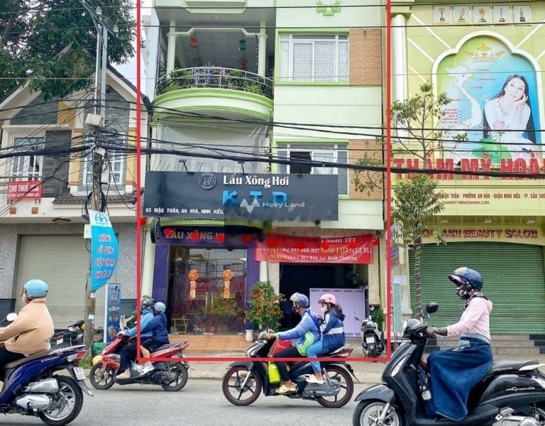 Hướng Đông Bắc, bán nhà diện tích gồm 109m2 vị trí thuận tiện ngay tại Ninh Kiều, Cần Thơ bán ngay với giá thỏa thuận chỉ 26 tỷ nhà tổng quan gồm 6 PN-01