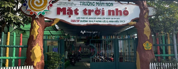 Vị trí nằm ngay ở Hưng Lợi, Ninh Kiều bán nhà giá bán bất ngờ chỉ 18.9 tỷ trong ngôi nhà này có 10 PN 6 WC-02
