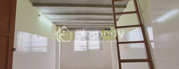 Cho thuê phòng trọ diện tích như sau 20m2 vị trí đẹp ở Nguyễn Thị Tần, Quận 8-03