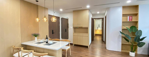 Đầy đủ, cho thuê căn hộ có diện tích thực 90m2 mặt tiền tọa lạc tại Trung Hòa, Hà Nội giá thuê mua liền chỉ 14 triệu/tháng-03