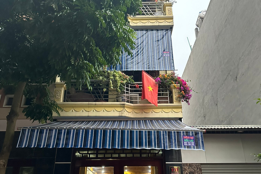 Cần cho thuê nhà 4 tầng mặt phố tại Cao Bá Quát, thành phố Hải Dương-01