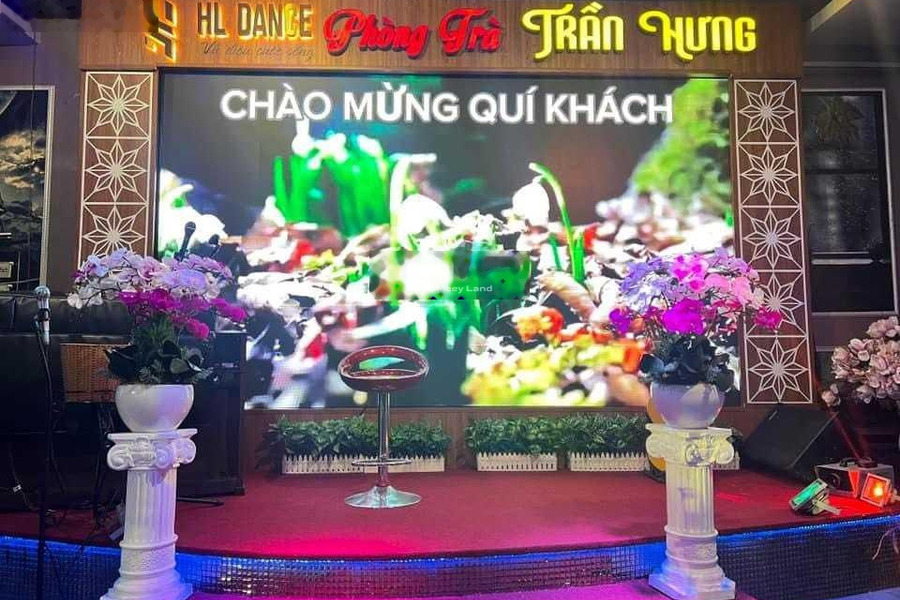 Có 100m2 cho thuê cửa hàng vị trí đặt vị trí nằm tại Tân Bình, Hồ Chí Minh thuê ngay với giá siêu khủng 20 triệu/tháng, 2 WC giá tốt nhất-01