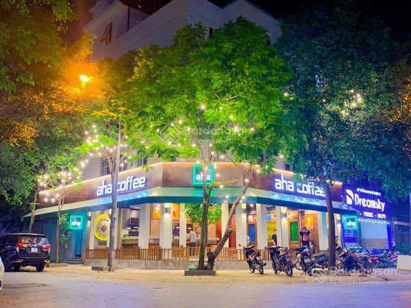 Cho thuê mặt bằng kinh doanh phố Văn Quán Hà Đông đoạn trung tâm, 180m2 x 3T, 10m mặt tiền 