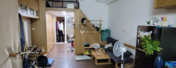 Căn hộ 2 phòng ngủ, bán căn hộ hướng Tây - Bắc vị trí đặt nằm ngay Hoàng Mai, Hà Nội, trong căn hộ nhìn chung có 2 PN, 1 WC nội thất sang trọng-02