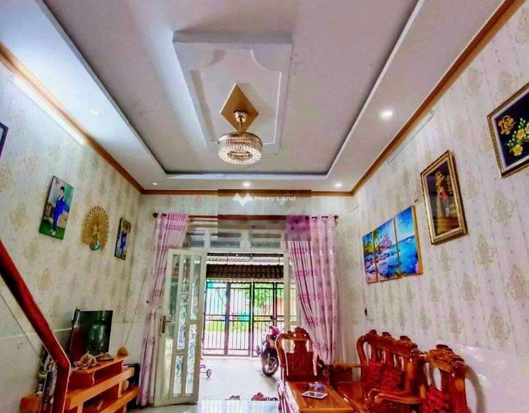 Diện tích 73m2 bán nhà ở vị trí đặt tọa lạc tại Nguyễn Văn Linh, Bình Dương tổng quan nhìn tổng quan có 2 phòng ngủ 2 WC hỗ trợ mọi thủ tục miễn phí-01