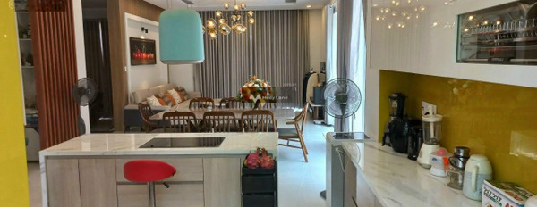 Ngôi nhà có 5 PN, bán biệt thự diện tích vừa phải 200m2 bán ngay với giá hữu nghị từ 10 tỷ vị trí đẹp ngay ở Vĩnh Thái, Nha Trang-02
