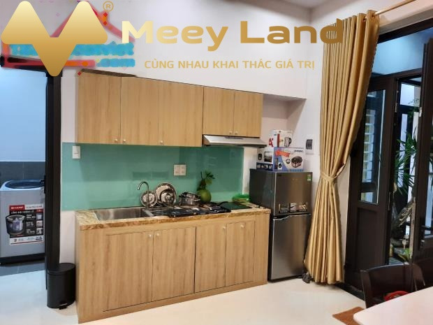 Có dt tiêu chuẩn 45 m2, cho thuê nhà ở vị trí thuận lợi tọa lạc ngay ở Đường Nguyễn Công Trứ, Đà Nẵng, ngôi nhà này gồm có 1 PN tiện ích đầy đủ-01