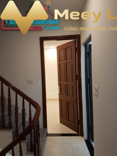 Giá 3.2 tỷ bán nhà có diện tích rộng 35m2 mặt tiền tọa lạc ngay trên Văn Điển, Hà Nội cám ơn quý khách đã đọc tin-01