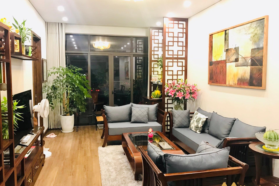 Cần bán căn hộ góc 3 thoáng, 3 ngủ, 130m2 tại Sun Ancora, số 3 Lương Yên-01