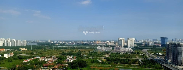 Khoảng 18.9 tỷ bán căn hộ với diện tích tiêu chuẩn 130m2 vị trí đẹp tọa lạc ngay trên Nguyễn Hữu Cảnh, Hồ Chí Minh-02
