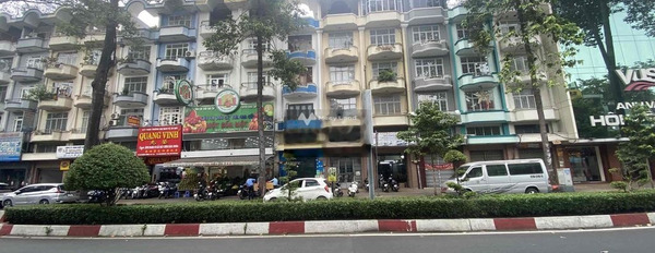 Cho thuê nhà vị trí đặt vị trí ở Quận 3, Hồ Chí Minh, thuê ngay với giá đề cử 35 triệu/tháng diện tích chuẩn 130m2-02