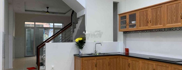 Cho thuê nhà, giá thuê khuyến mãi 17 triệu/tháng có diện tích thực là 80m2 vị trí thuận lợi tọa lạc ở Tân Sơn Nhì, Tân Phú-03