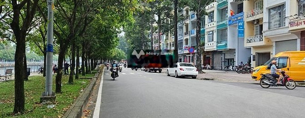 Nhà 3 PN, cho thuê nhà, giá thuê hợp lý từ 49 triệu/tháng diện tích thực đúng với trên ảnh 405m2 vị trí trung tâm Hoàng Sa, Hồ Chí Minh-02