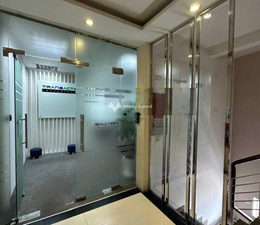 Thuê ngay với giá cực rẻ 65 triệu/tháng cho thuê sàn văn phòng mặt tiền tọa lạc tại Hai Bà Trưng, Tân Định có diện tích 153m2