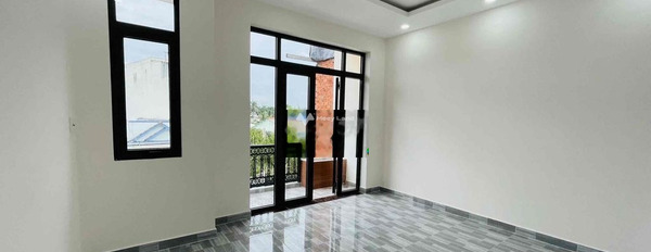 Giá bán 1.7 tỷ bán nhà có diện tích chung 175m2 vị trí trung tâm Trảng Dài, Biên Hòa ngôi nhà này bao gồm 4 phòng ngủ, 2 WC liên hệ chính chủ-02