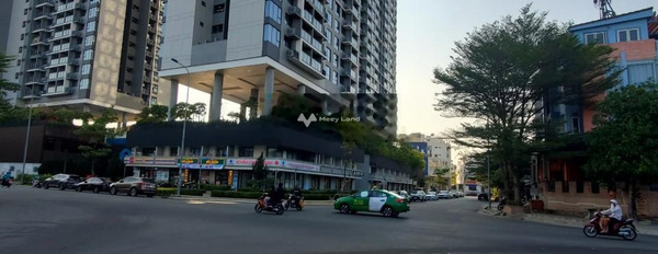 Cho thuê nhà diện tích chung là 300m2 vị trí đẹp tọa lạc ngay Quận 2, Hồ Chí Minh thuê ngay với giá siêu khủng chỉ 80 triệu/tháng-03