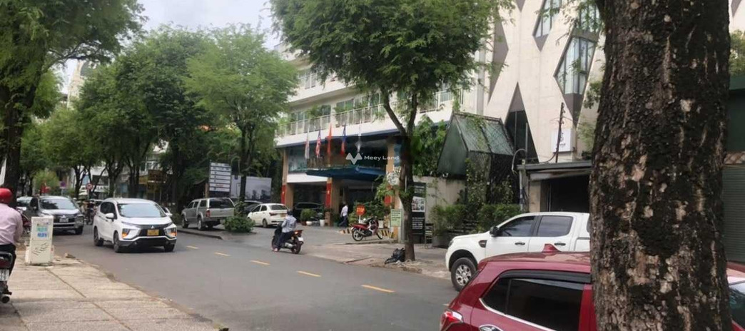 Vị trí thuận lợi tọa lạc trên Phường 12, Hồ Chí Minh bán nhà giá bán hữu nghị chỉ 65 tỷ