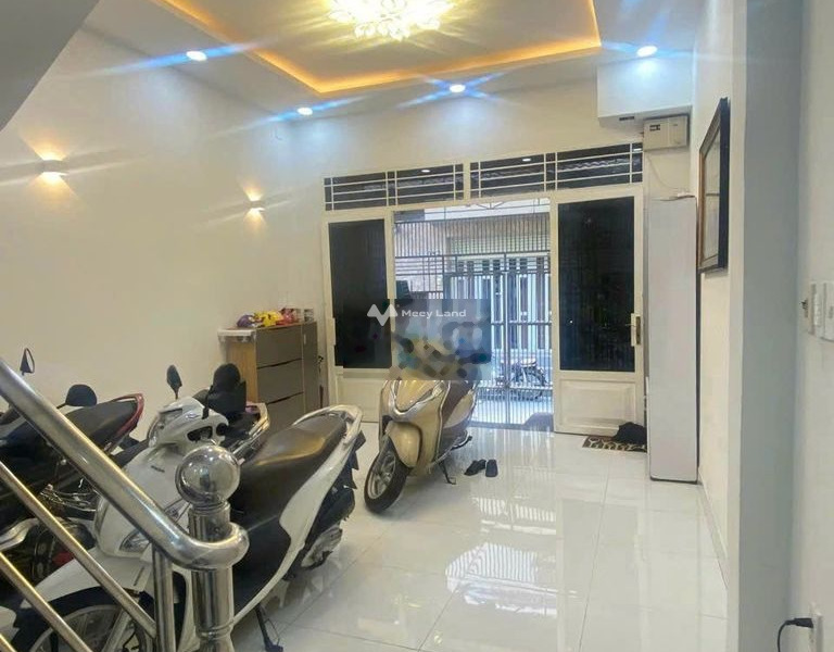 Nhà 6 phòng ngủ bán nhà bán ngay với giá mong muốn 4 tỷ diện tích 50m2 vị trí đẹp ngay ở Phùng Văn Cung, Phú Nhuận-01