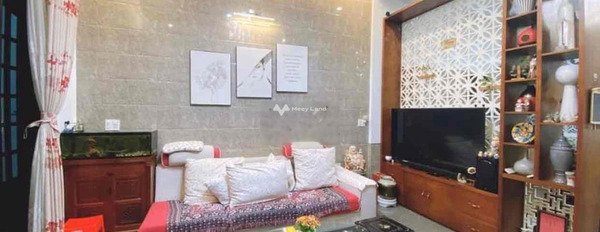 Trong căn này bao gồm 3 phòng ngủ, cho thuê nhà, thuê ngay với giá tốt chỉ 10 triệu/tháng có một diện tích là 90m2 vị trí ngay tại Huế, Thừa Thiên Huế-03