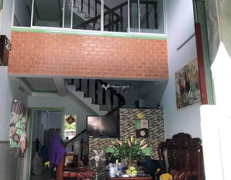 Trong căn hộ gồm có 4 phòng ngủ, bán chung cư mặt tiền tọa lạc tại Biên Hòa, Đồng Nai, trong căn hộ tổng quan gồm 4 phòng ngủ, 5 WC vào ở ngay-01