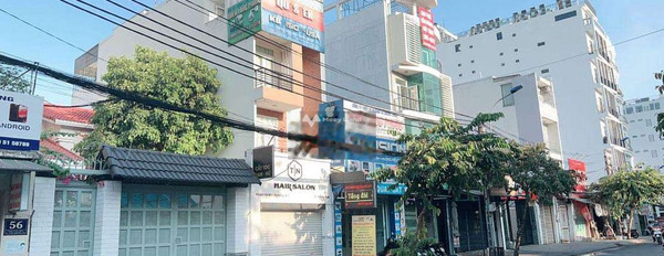 Tổng quan bao gồm 4 phòng ngủ, bán nhà ở có diện tích chính 227m2 bán ngay với giá ngạc nhiên 32 tỷ vị trí thuận lợi tọa lạc gần Quận 7, Hồ Chí Minh-02