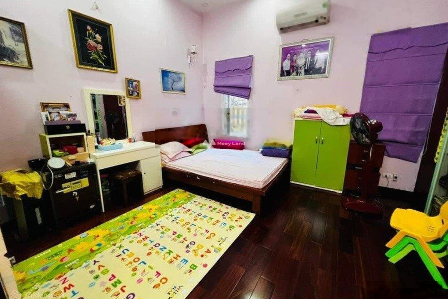 Nhà gồm 5 phòng ngủ bán nhà ở diện tích chuẩn 65m2 giá bán đàm phán 16.2 tỷ vị trí cực kì thuận lợi ngay tại Láng Hạ, Hà Nội-01