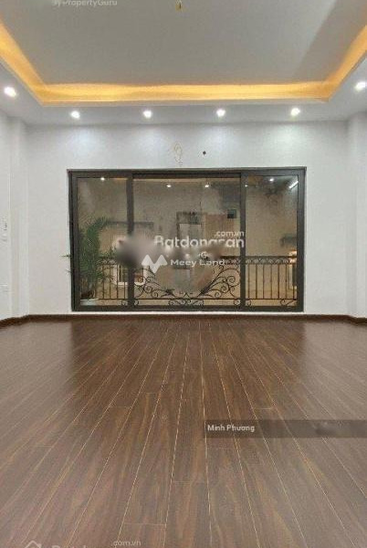 Cho thuê nhà có một diện tích 60m2 vị trí đặt tọa lạc ngay Đặng Văn Ngữ, Hà Nội thuê ngay với giá ngạc nhiên 17 triệu/tháng-01