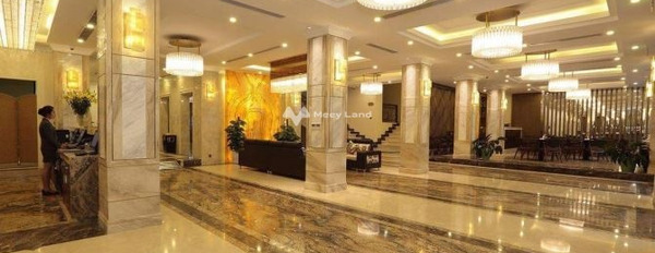 Cần bán khách sạn mặt tiền nằm ngay Kim Mã, Ba Đình. Diện tích 280m2-03