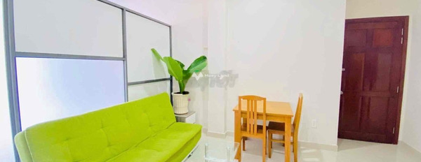 Cho thuê căn hộ vị trí thuận lợi tọa lạc ngay ở Quận 3, Hồ Chí Minh, thuê ngay với giá vô cùng rẻ chỉ 12 triệu/tháng có diện tích chuẩn 50m2-03