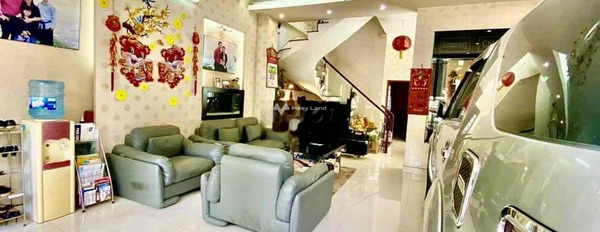 Bán nhà vị trí đẹp tọa lạc ở Tây Thạnh, Tân Phú bán ngay với giá thỏa thuận 12.8 tỷ diện tích khoảng 1278m2 căn nhà có tổng 4 PN-02