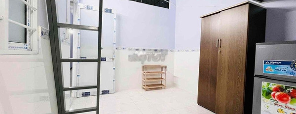 Diện tích chung quy 28m2 cho thuê phòng trọ vị trí trung tâm Hồng Hà, Tân Bình ở lâu dài-03