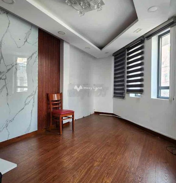 Nhà gồm 5 PN cho thuê nhà ở diện tích thực tế 50m2 thuê ngay với giá tốt từ 25 triệu/tháng nằm ở Nguyễn Trãi, Hồ Chí Minh-01