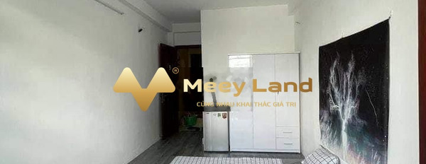 Diện tích 15m2 cho thuê phòng trọ tọa lạc ở Quận 5, Hồ Chí Minh giá thương mại từ 3 triệu/tháng-02