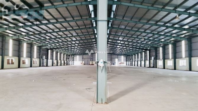 Cho thuê kho bãi diện tích 1200m2 vị trí tiềm năng Hà Hồi, Hà Nội