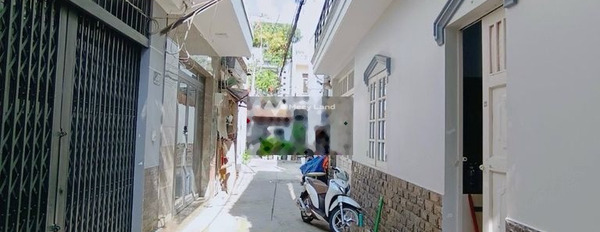 DT 30m2 bán nhà ở vị trí mặt tiền nằm ở Tân Phú, Hồ Chí Minh hướng Tây Nam căn nhà có tổng 1 phòng ngủ 2 WC liên hệ trực tiếp để được tư vấn-03