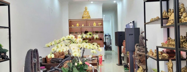 Bán nhà dân xây phân lô Hoàng Đạo Thành, vỉa hè 2 ô tô tránh, kinh -02