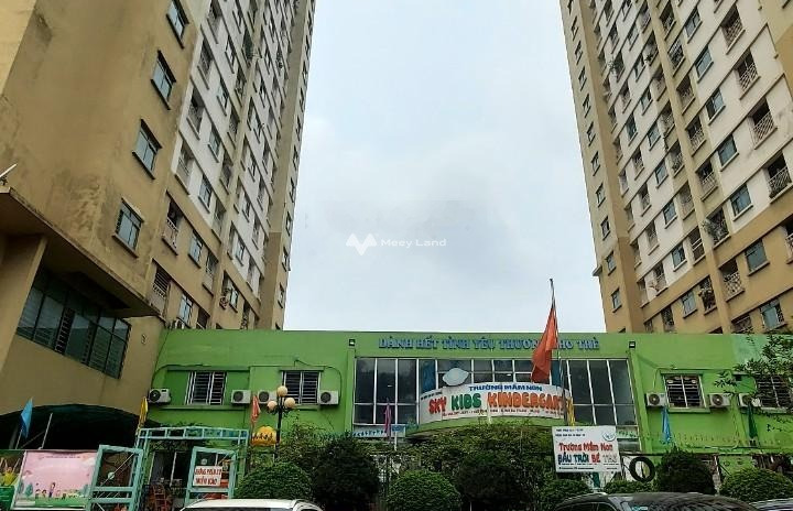 Bán căn hộ Có tổng diện tích 97m2 tọa lạc ngay trên Minh Khai, Hai Bà Trưng bán ngay với giá đề cử 3.3 tỷ