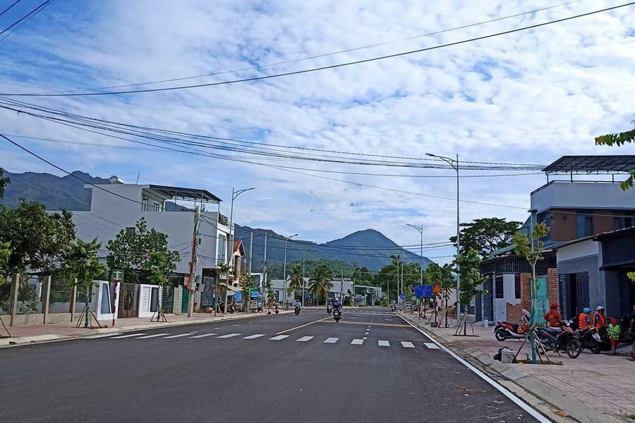 Chính chủ cần bán lô đất đẹp mặt tiền đường Tỉnh lộ 3, xã Phước Đồng -01